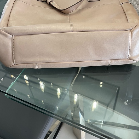 Coach Handbag - Picture 8 of 10